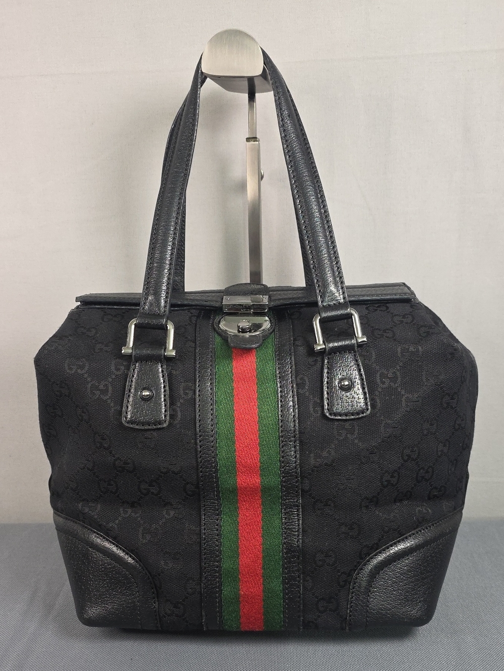 ✨️GUCCI GG Canvas Web Treasure Boston Tote Bag